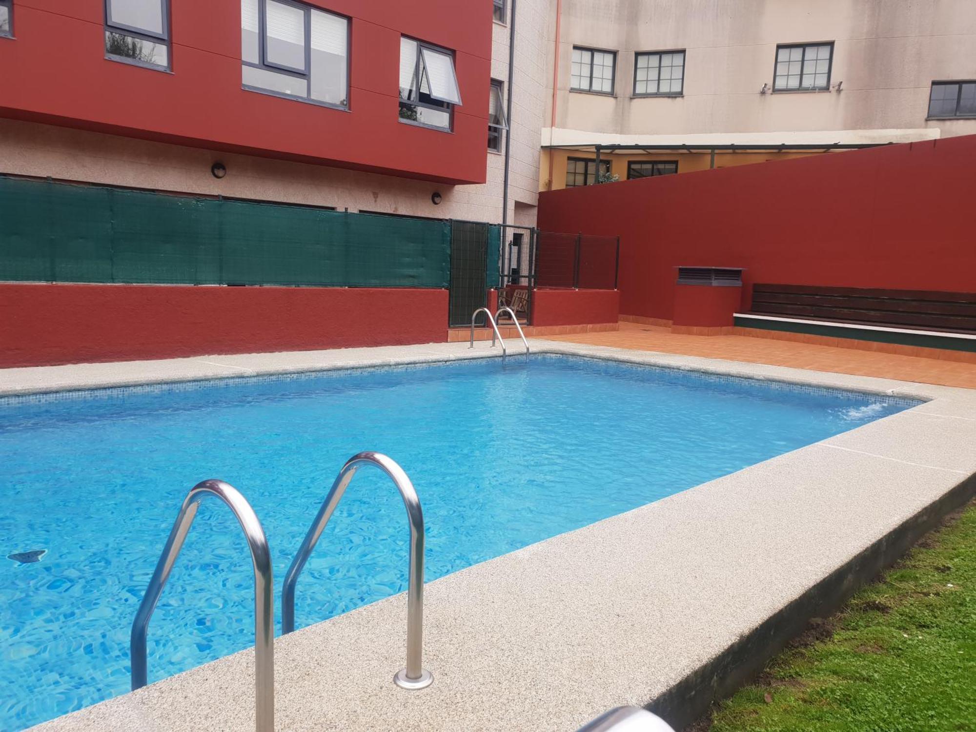 Piso Con Piscina En * Sada